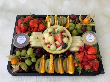 Fruit Platter by Buttercream Beauties